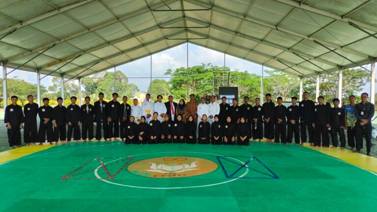 Ajang Silat